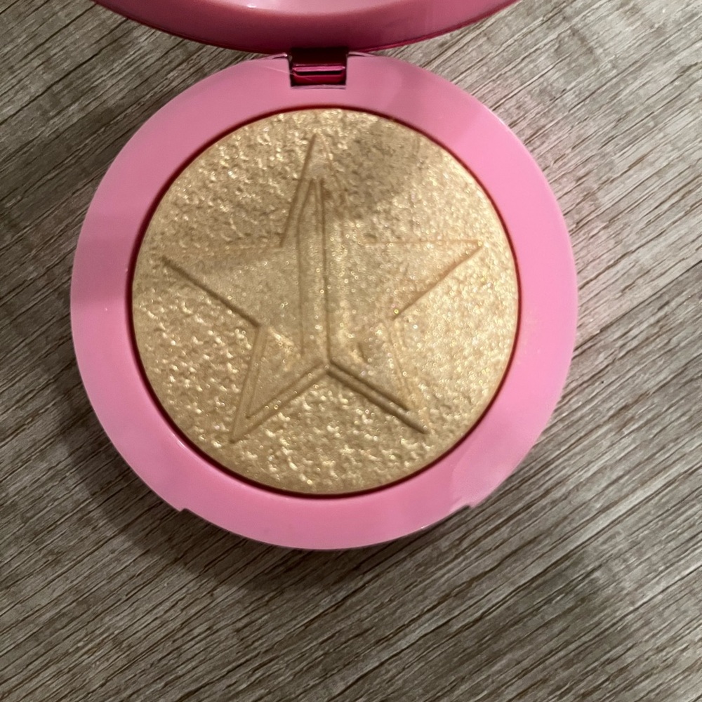 Jeffree Star Gold Highlighter Radiant Glow